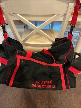 Cozell McQueen #45 NC State Wolfpack basketball 4 compartment duffle gym bag
